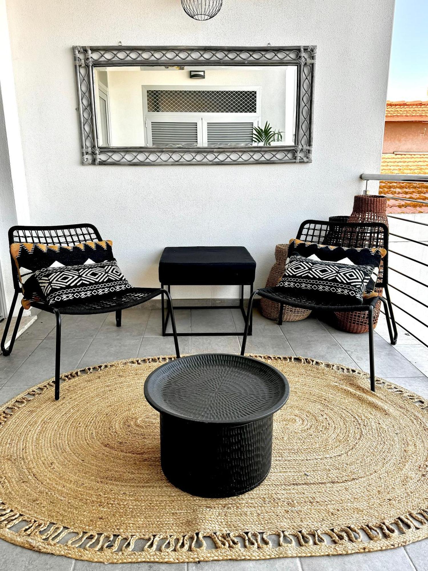 Apartment Aptments3 - Real Estate Solutions